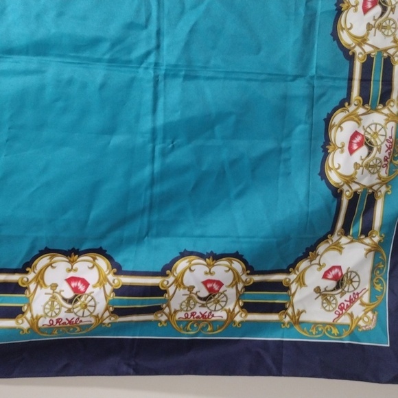 Royal Carriage Horse Print Scarf – Women’s Vintage 100% Polyester 35"x35" Scarf - Picture 6 of 8